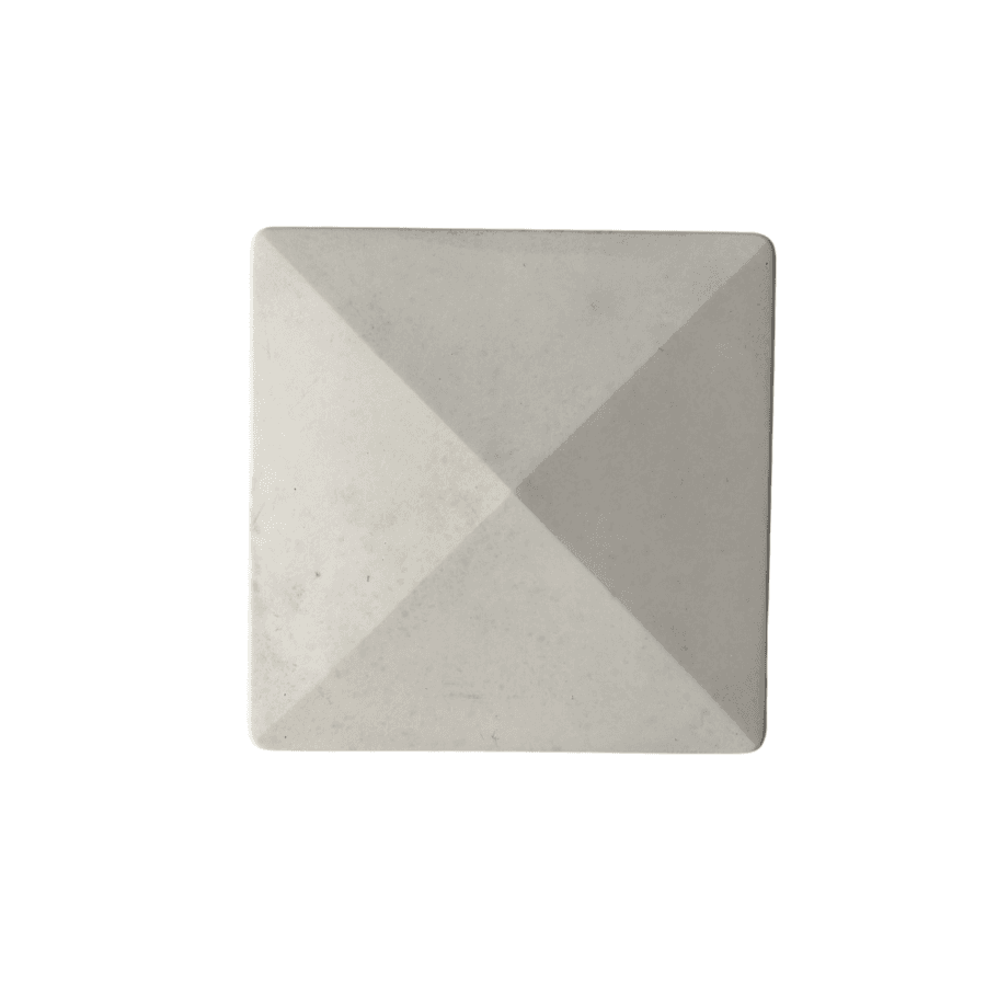 Capac Gard Stâlp 50×50 cm - Alegeți capacul gard stâlp 50x50 cm pentru un gard durabil și aspectuos! Disponibil online pe site!