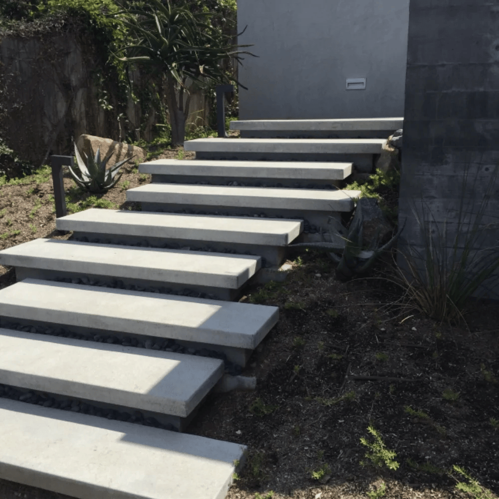 trepte prefabricate din beton armat